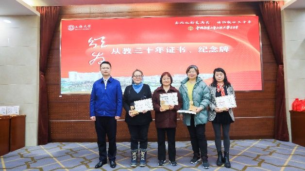 1180FFDBEF62B1A315431AF497F_70CFBAF4_C286