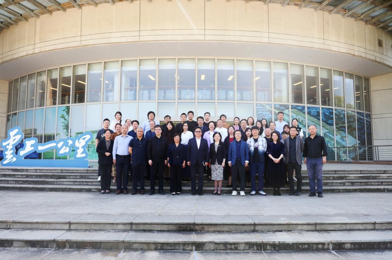 DF376323FD32DDD9A9372FC0F99_B40C7065_2A2A3