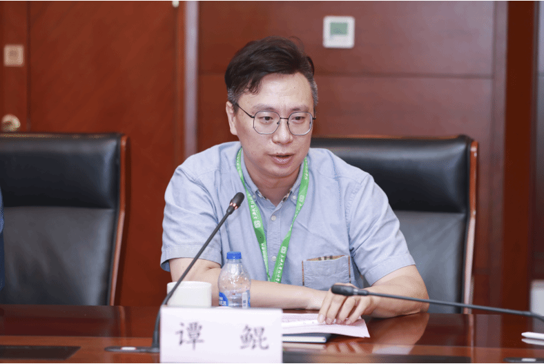 3343703C049EC63422846D68F03_ED503F06_24F2F