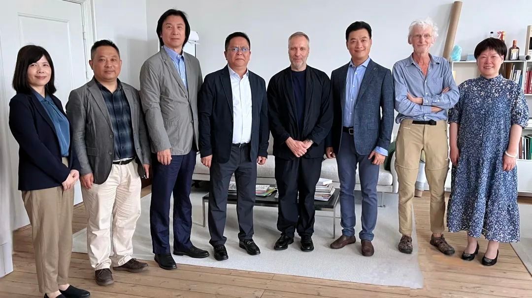 16A44FED5D5E01F8223AEC95DE9_681F1A2E_1FFB1