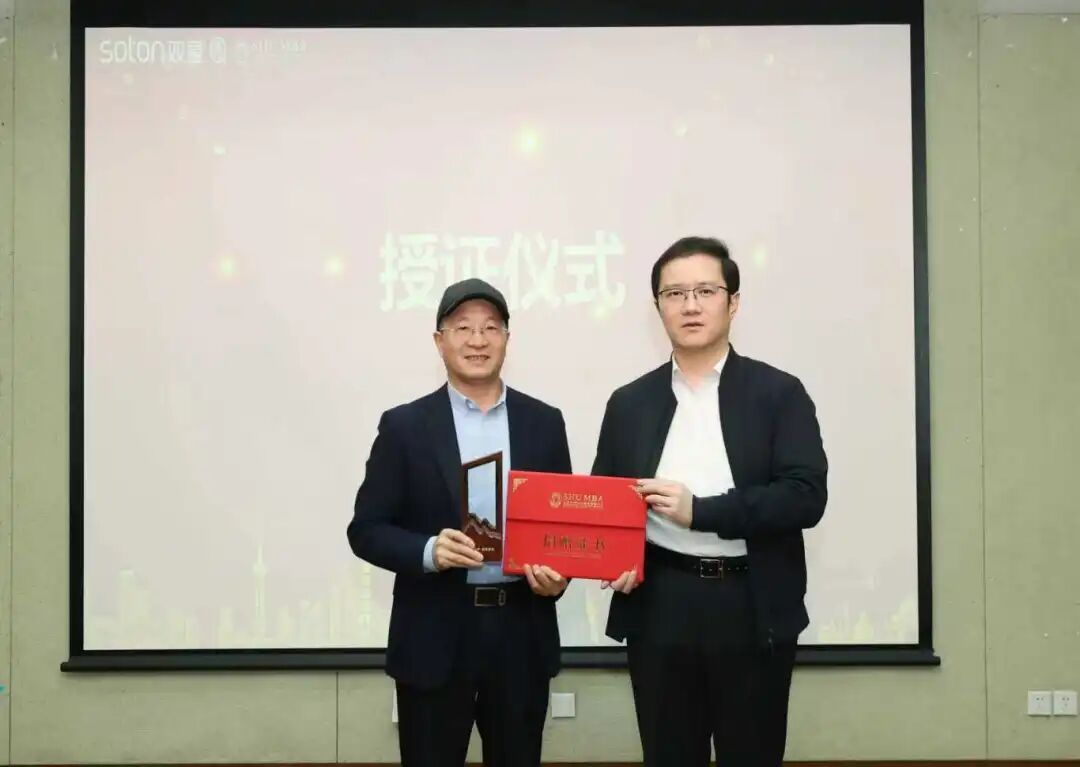 31DBC3F911C66AF7600FFD0EC03_89BE8223_D380