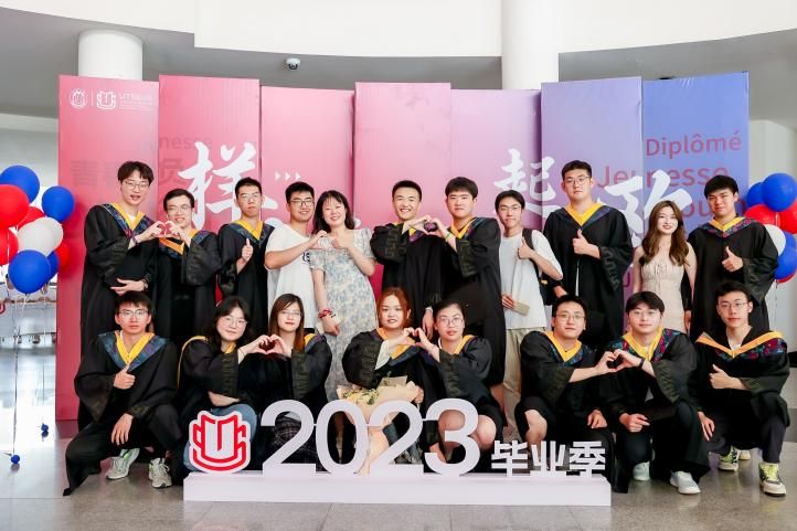 C6B20FE47AF70E8C806220C1054_7A3AEF1B_10BD9